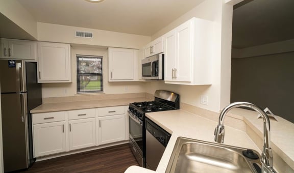 Arbor Lakes Apartments property image