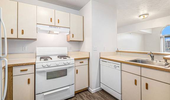 Autumn Lakes Apartments and Townhomes property image