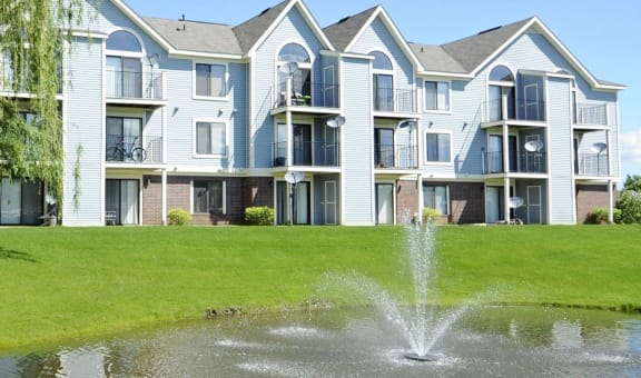 Huntington Cove Apartments property image