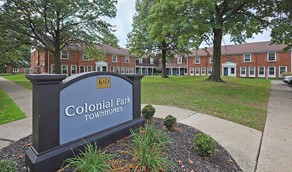 Colonial Park Townhomes property image