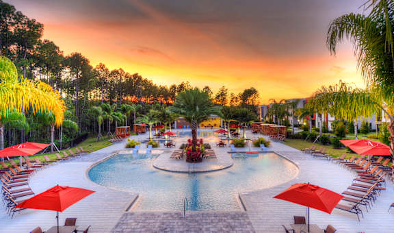 Luxor Club property image