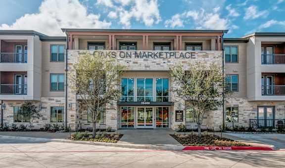 Axis Marketplace property image