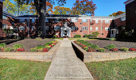 Garwood Gardens Apartments property image