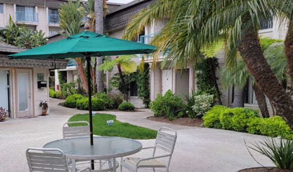 La Mesa Village property image