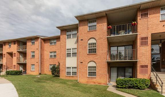 Cromwell Valley Apartments property image