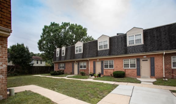 Somerset Woods Townhomes property image