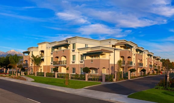 San Marino Apartments property image