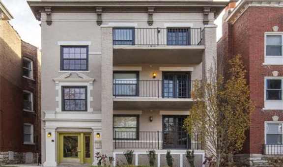 6136 Waterman property image