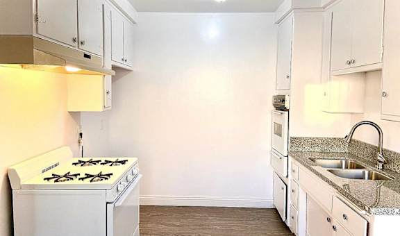 4028 W. 137th Street property image