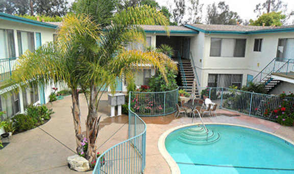 1818 W. El Segundo Blvd. property image