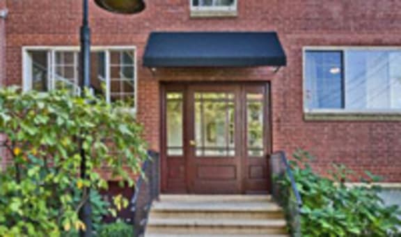Green Street Apartments property image