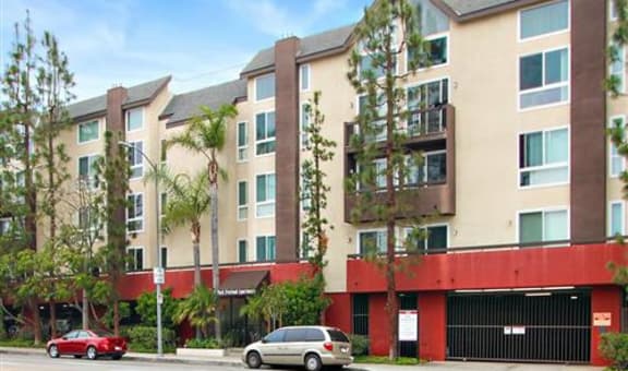 Park Overland Apartments property image