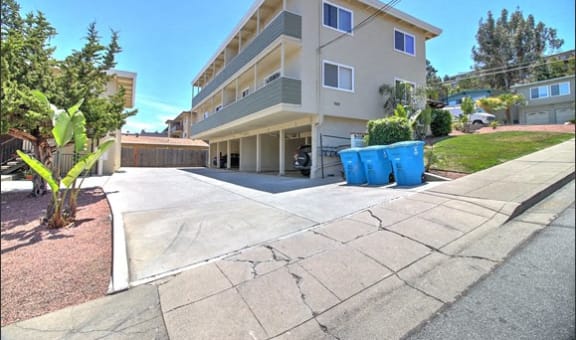 969 E Street property image