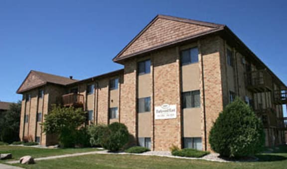 Parkwood East & West property image