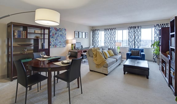 Kellogg Square property image
