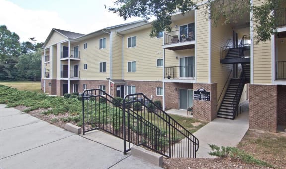 Lakecrest property image
