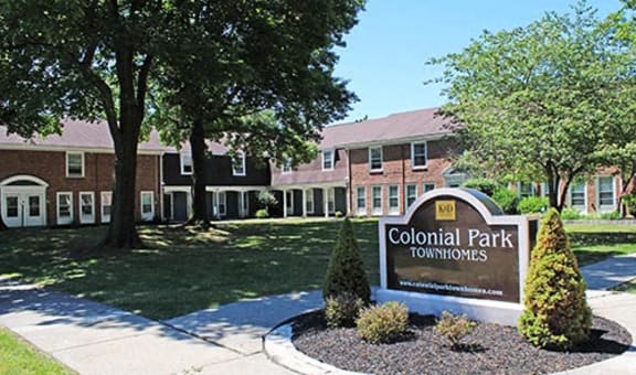 Colonial Park Townhomes property image