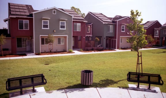 Mutual Housing at Dixieanne and Victory property image