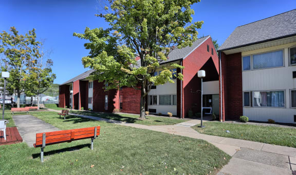 Oak Grove Apartments property image