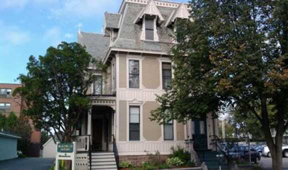 McKenzie House property image