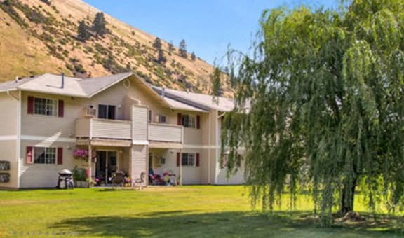 Creekside Apartments property image