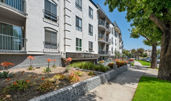 The Highland at Sherman Oaks property image