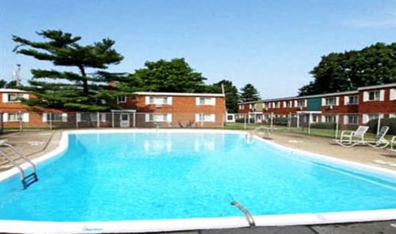 Holland Gardens Apartments property image