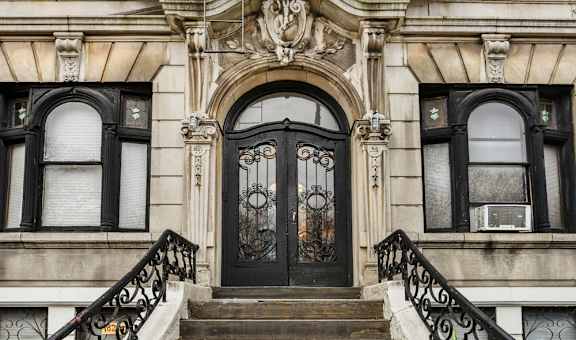 181-182 Prospect Park West property image