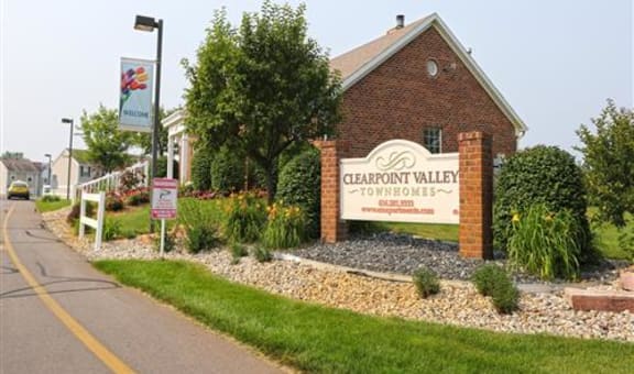 Clearpoint Valley Townhomes property image