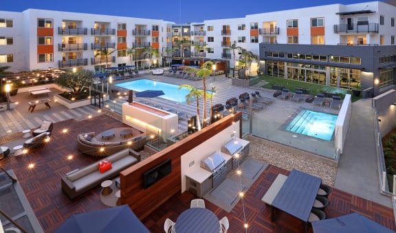 Eleven 10 property image