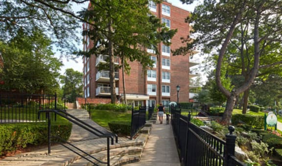 Lion's Gate property image