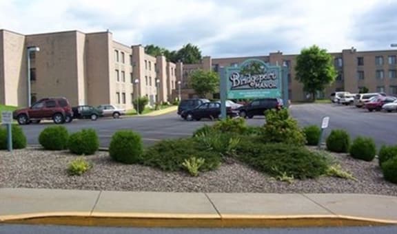 Bridgeport Manor Apartments property image