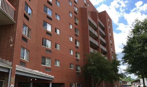 Honus Wagner Apartments property image