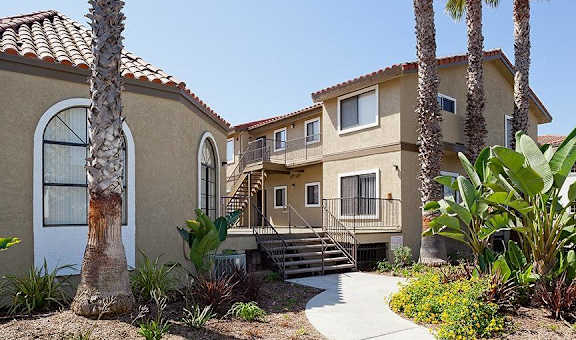 2230 W. Lincoln Ave. property image