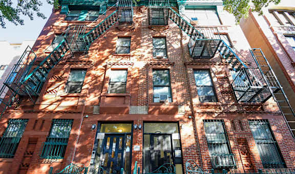 69 Clifton Place property image