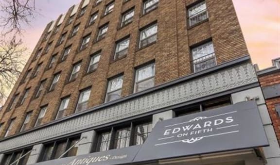 Edwards on Fifth property image