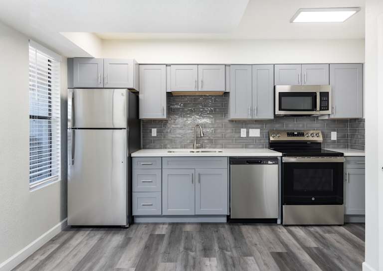 Stonybrook Apartments 37 of 79