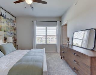 Cozy Bedroom in South Austin 78747