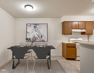 Daffodil Dining at Windemere Apartments, Farmington Hills