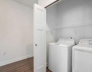 Beech-WD1plan at Meadowbrooke Apartment Homes, Michigan
