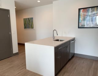 Islandat The Grand, Kansas City, MO, 64106