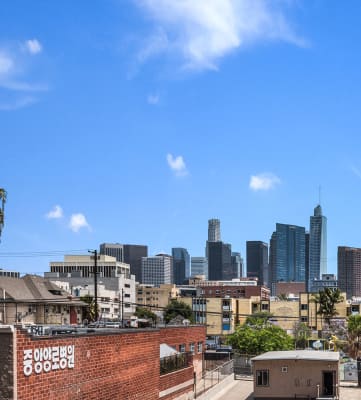 Apartment balcony view to the city from MacArthur Park Apartments