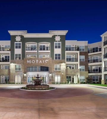 Property Exterior at Mosaic at Levis Commons, Ohio, 43551