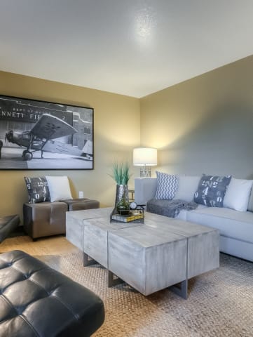 Living Area at Parkside Apartments, Gresham, OR