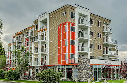 picture of an apartment building