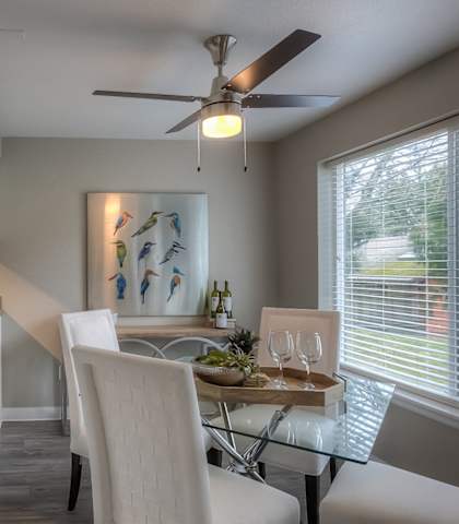 Eat In Kitchen at Townfair Apartments, Oregon