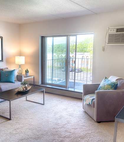 Spacious Living Room at Knollwood Towers East Apartments, Hopkins