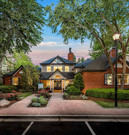 Leasing Office