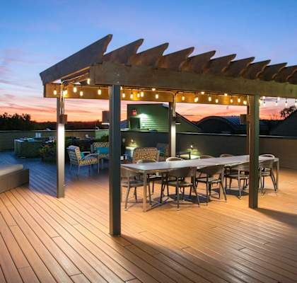 Rooftop Lounge at Overlook on the Creek, Minnesota, 55305