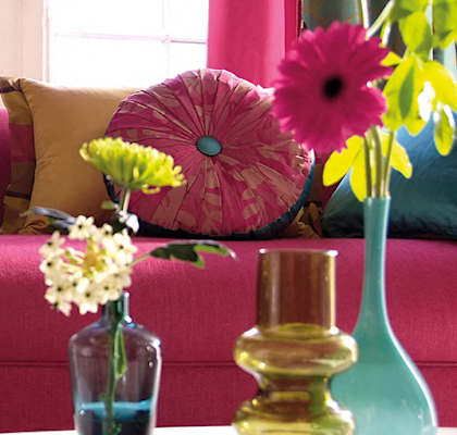 Pink sofa at Glenmeade Village in Wilmington NC